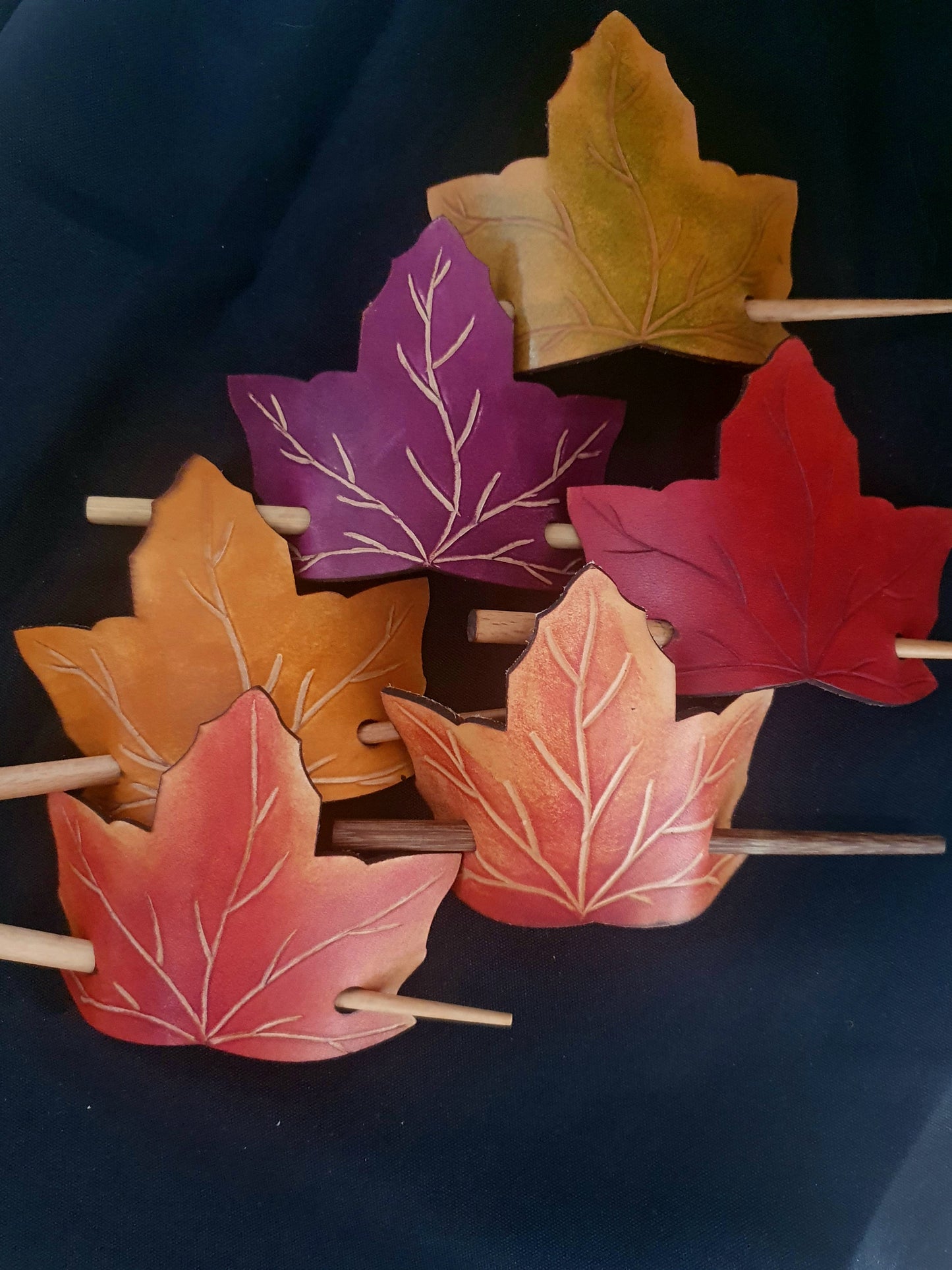 Maple hair clip