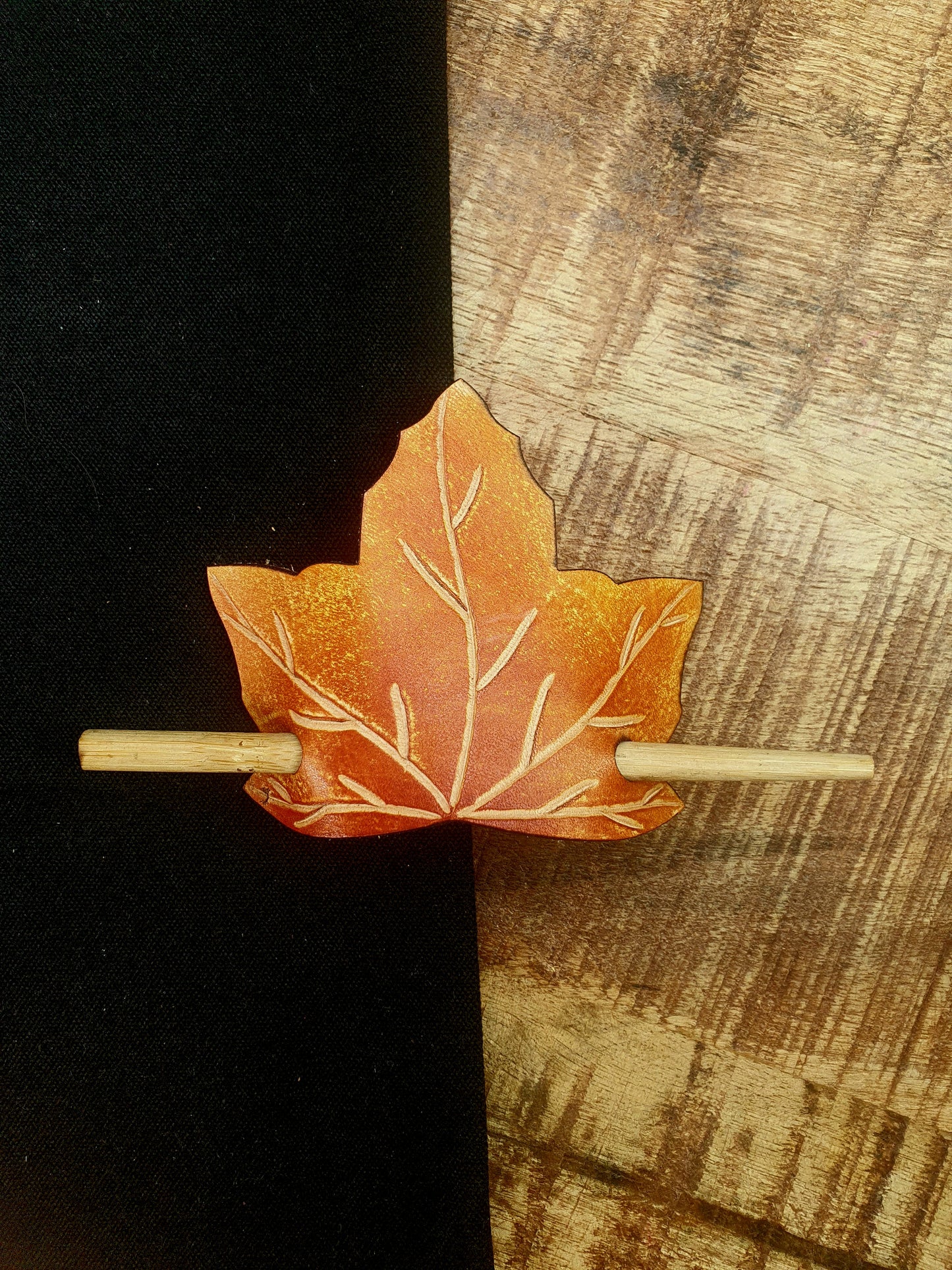 Maple hair clip